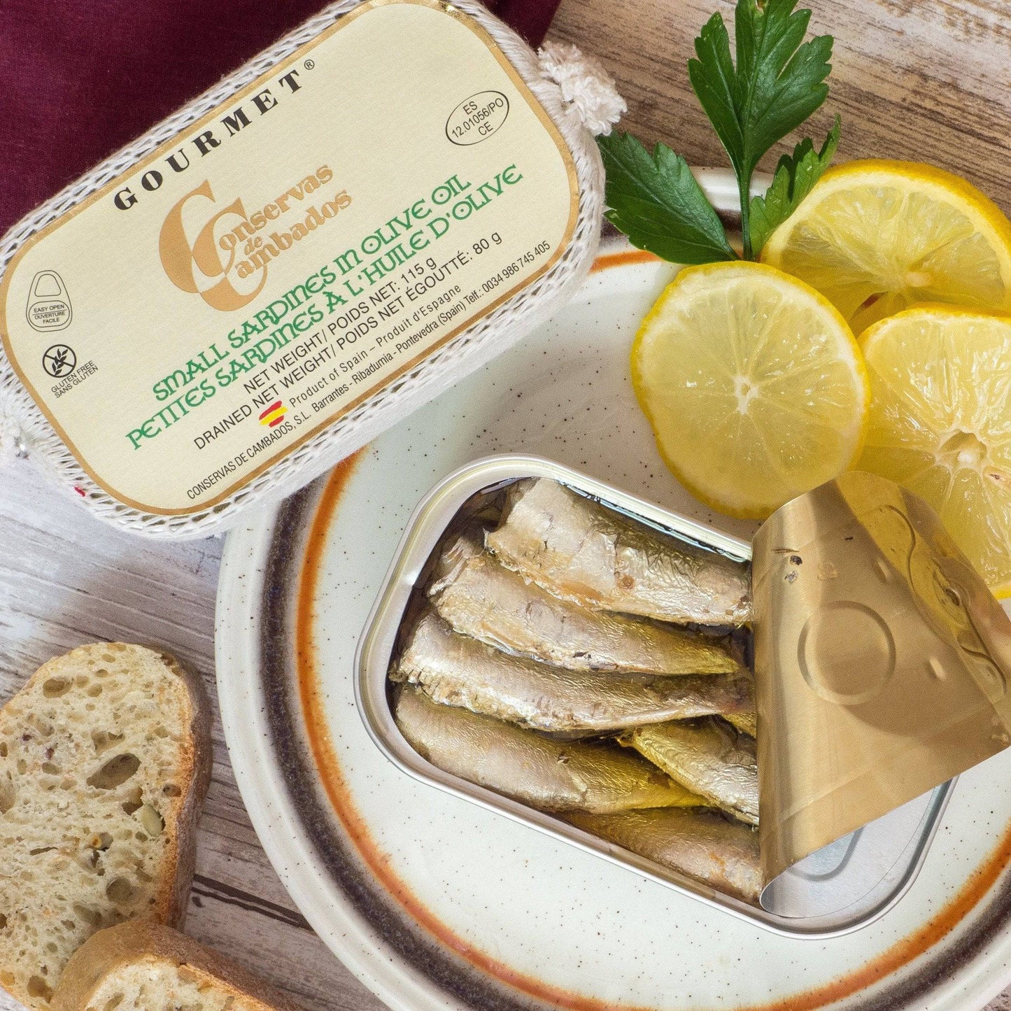 Small gourmet sardines preserved in premium olive oil by Conservas de Cambados